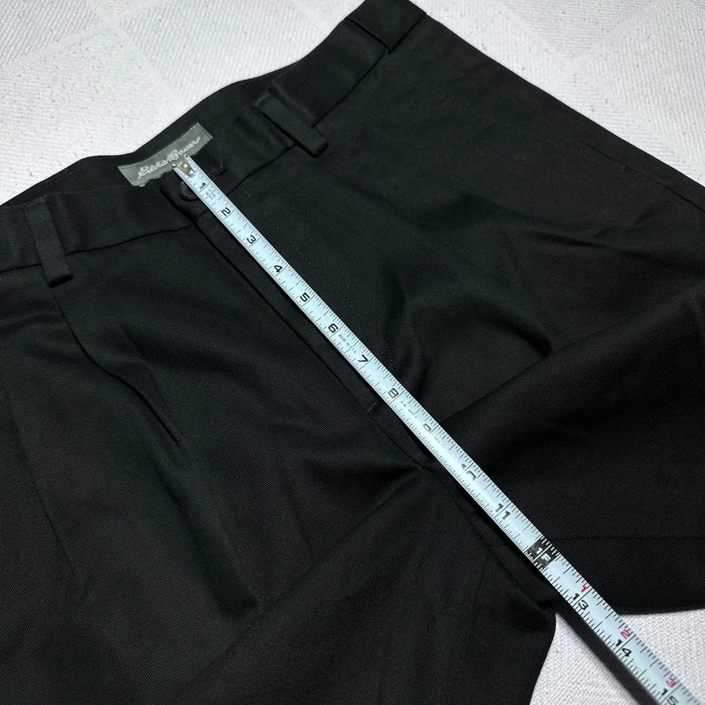 NEW Eddie Bauer Pleated Relaxed Chino Pants Mens 34x37 Wrinkle Free Black Casual